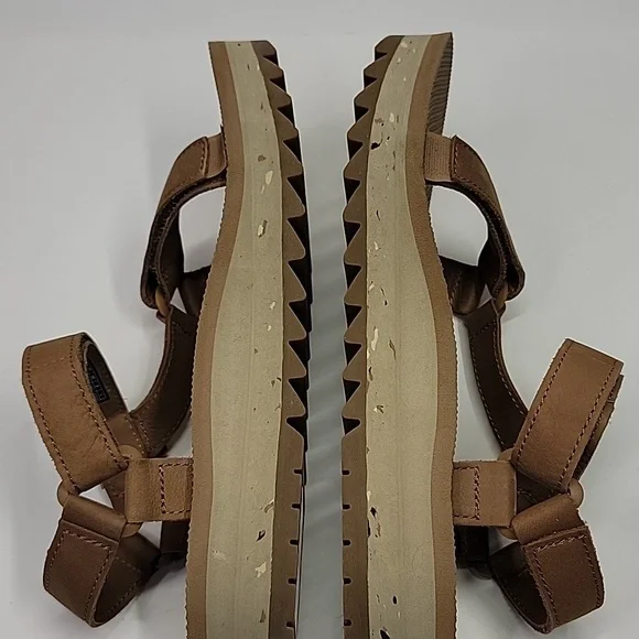 TEVA NWT UNIVERSAL CERES SANDALS SIZE 7 HONEY BROWN WOMENS - Picture 8 of 15